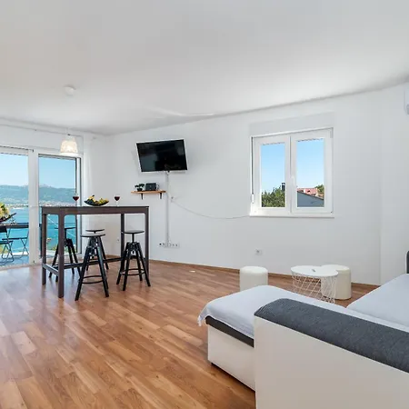 Lotus * 트로기르