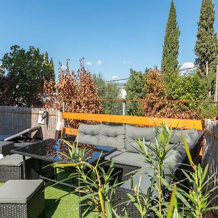 Lotus Τρογκίρ